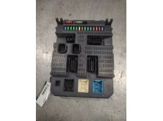 Recambio de caja reles / fusibles para peugeot 207 sport referencia OEM IAM 9663798280  