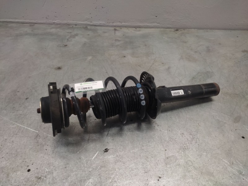 Recambio de amortiguador delantero derecho para audi a3 (8p) 1.6 ambiente referencia OEM IAM 1K0413031AS  