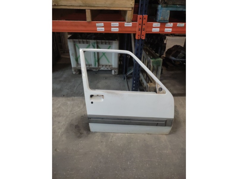 Recambio de puerta delantera derecha para renault rapid/express (f40) 1.9 d familiar (f40p) referencia OEM IAM   