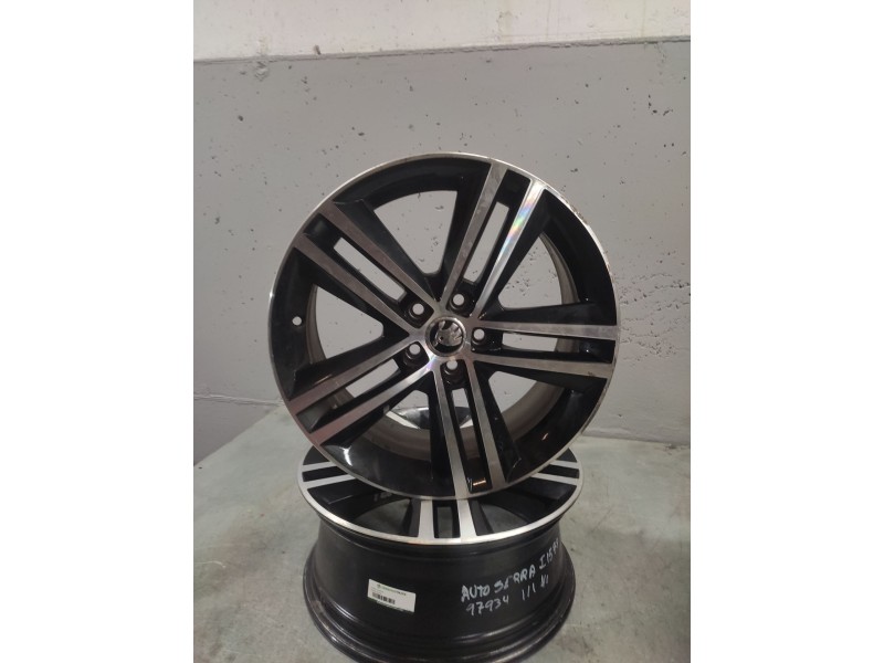 Recambio de juego llantas para skoda rapid ambition referencia OEM IAM 7JX17H2ET46  5 TORNILLOS