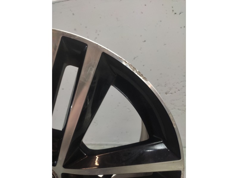 Recambio de juego llantas para skoda rapid ambition referencia OEM IAM 7JX17H2ET46  5 TORNILLOS