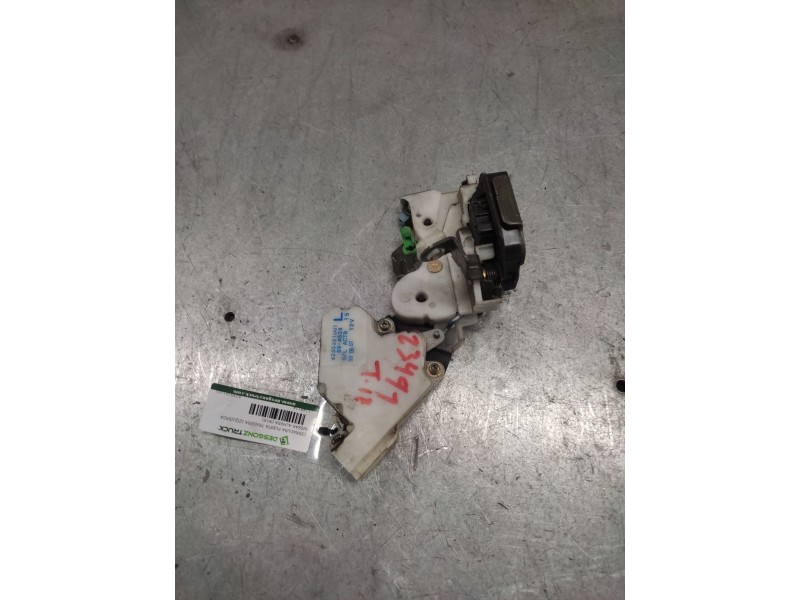 Recambio de cerradura puerta trasera izquierda para nissan almera (n15) 2.0 diesel referencia OEM IAM 8255361U01  