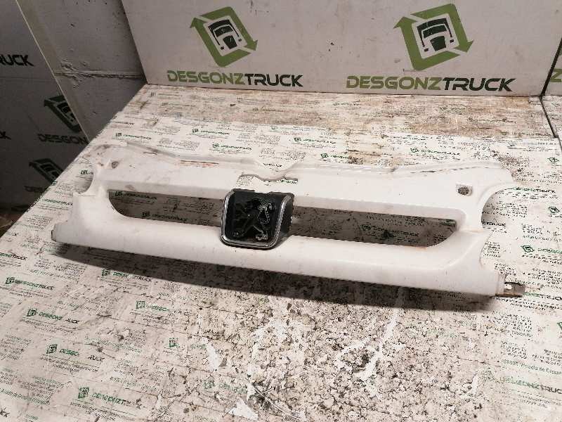 Recambio de rejilla delantera para peugeot partner (s1) 1.9 diesel referencia OEM IAM   