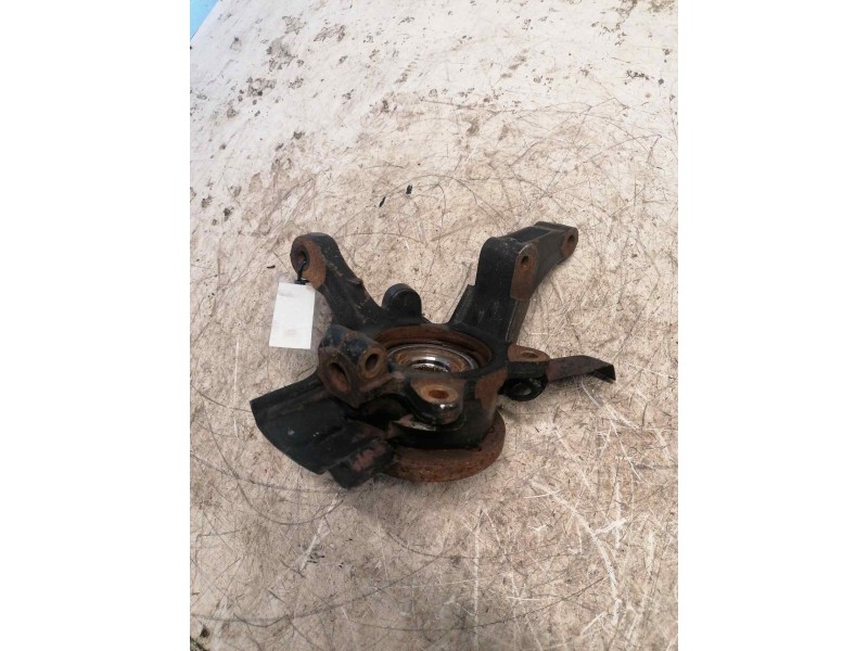 Recambio de mangueta delantera izquierda para peugeot expert kasten komfort confort acristalato referencia OEM IAM   