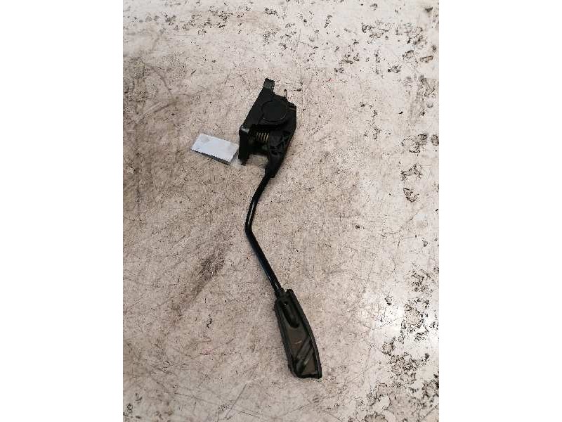 Recambio de potenciometro pedal para peugeot 407 sw sport referencia OEM IAM 01765D11 4 PINS 