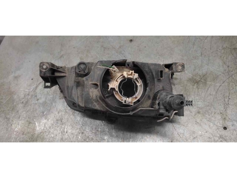 Recambio de faro izquierdo para peugeot 306 berlina 3/5 puertas (s1) graffic referencia OEM IAM   