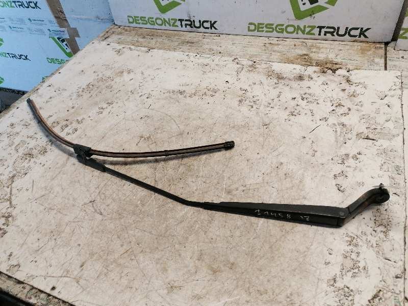 Recambio de brazo limpia delantero izquierdo para peugeot 407 sw sport referencia OEM IAM   
