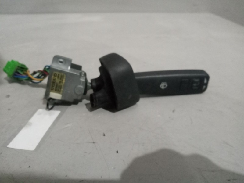 Recambio de mando limpia para volvo b9r 340 touring referencia OEM IAM 20700927  