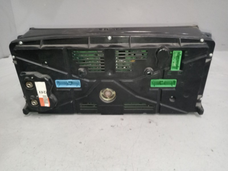 Recambio de cuadro instrumentos para volvo b9r 340 touring referencia OEM IAM 70329295  