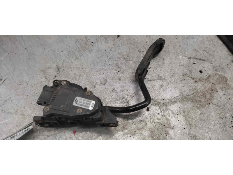 Recambio de potenciometro pedal para volkswagen sharan (7m8) básico referencia OEM IAM 7M1721603A 98VW9F836AB 6 PINS