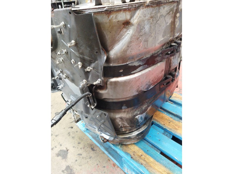 Recambio de catalizador para renault serie t 12.8 diesel referencia OEM IAM 22495990 7422495990 