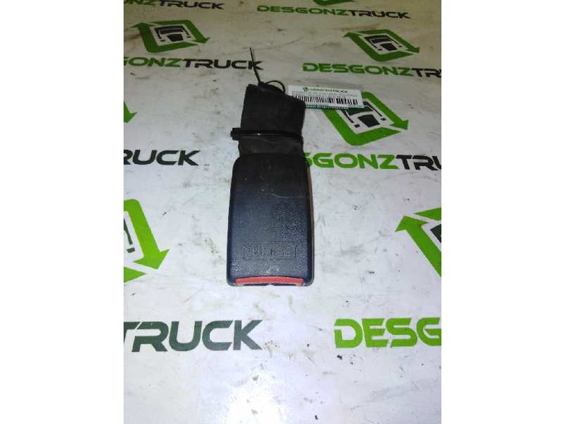 Recambio de enganche de cinturon izquierdo para nissan trucks atleon 56.15 referencia OEM IAM 868529X400  