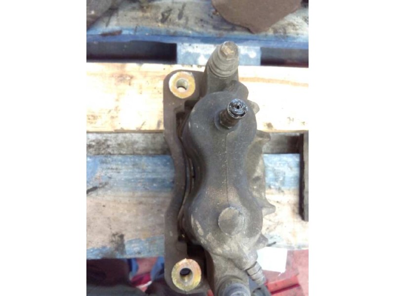 Recambio de pinza freno trasera derecha para iveco daily caja abierta / volquete referencia OEM IAM 22595100 BREMBO 