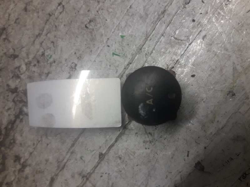 Recambio de boton aire acondicionado para peugeot partner (s2) combi plus referencia OEM IAM  5 PINS 