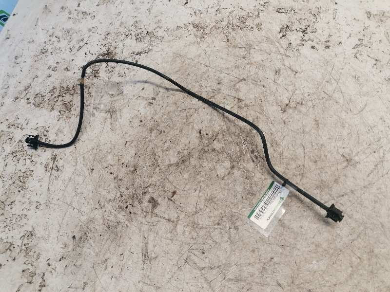 Recambio de tubo para peugeot 208 style referencia OEM IAM   RADIADOR AGUA