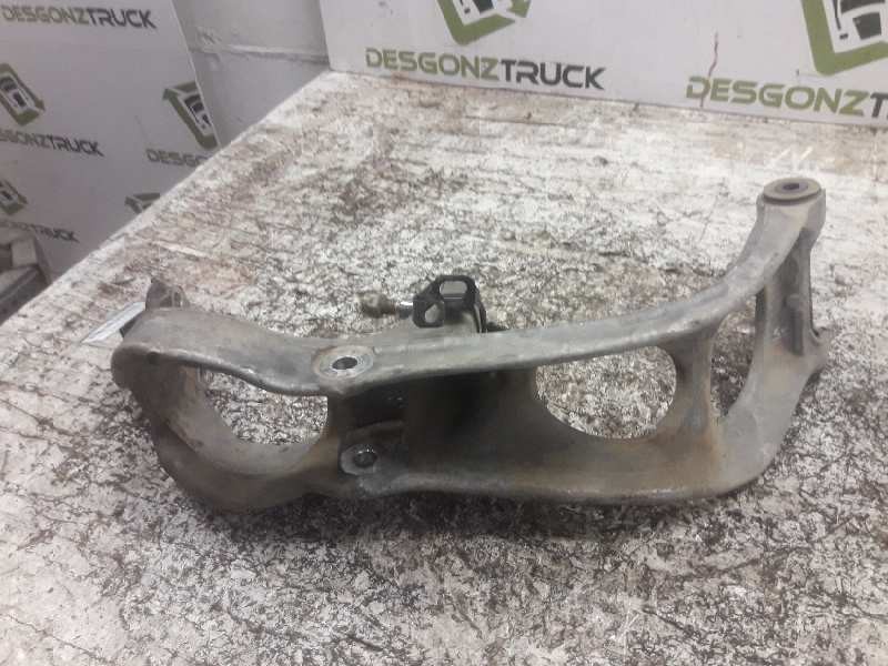 Recambio de brazo suspension superior delantero derecho para peugeot 407 st sport referencia OEM IAM 9644552180  