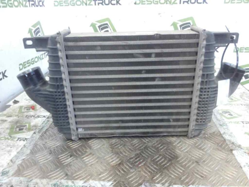 Recambio de intercooler para nissan trucks atleon 56.15 referencia OEM IAM 14461MA70A  
