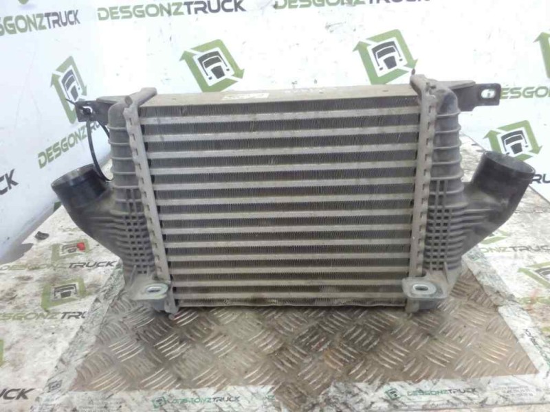 Recambio de intercooler para nissan trucks atleon 56.15 referencia OEM IAM 14461MA70A  