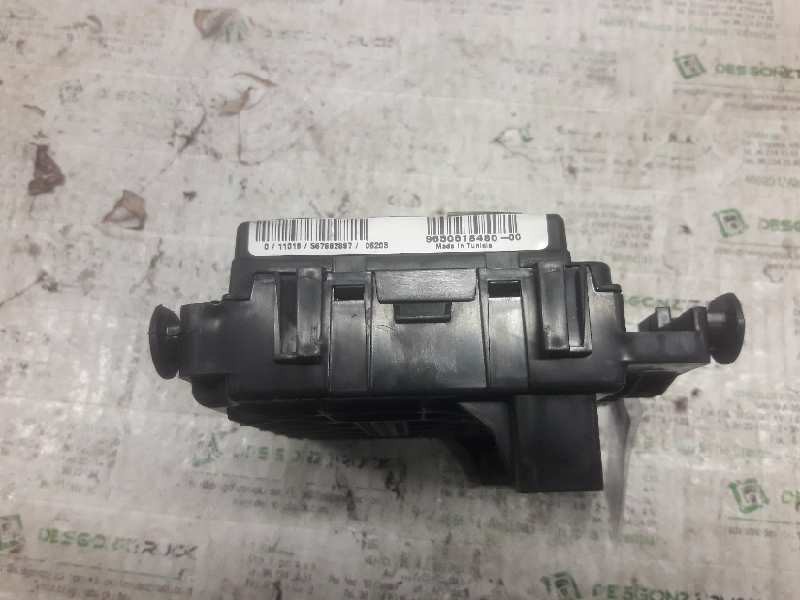 Recambio de caja reles / fusibles para peugeot 206 sw xs referencia OEM IAM 9650618480 U118470003L BSM