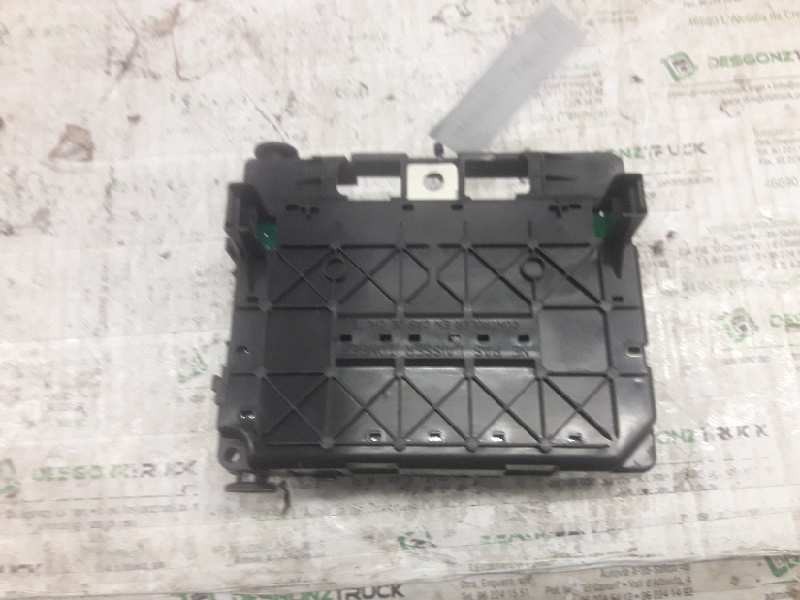 Recambio de caja reles / fusibles para peugeot 206 sw xs referencia OEM IAM 9650618480 U118470003L BSM