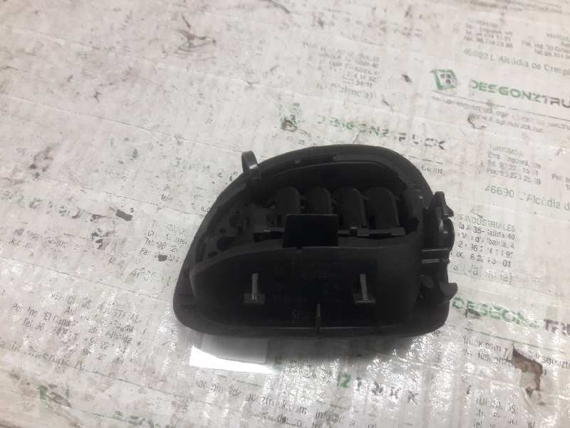 Recambio de difusor calefaccion para peugeot 206 berlina 1.4 hdi referencia OEM IAM 9632184877  