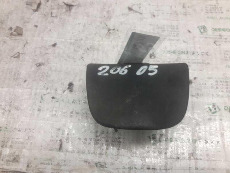 Recambio de cenicero para peugeot 206 berlina 1.4 hdi referencia OEM IAM 9627639377  
