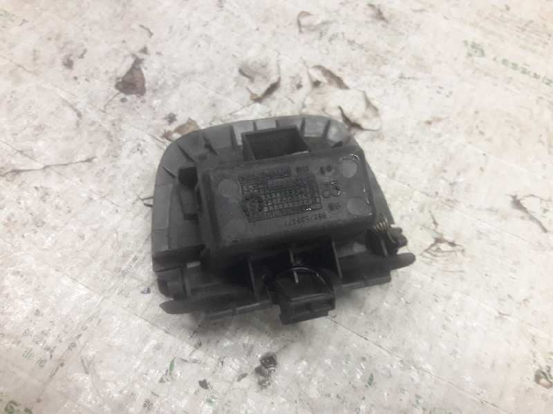 Recambio de cenicero para peugeot 206 berlina 1.4 hdi referencia OEM IAM 9627639377  