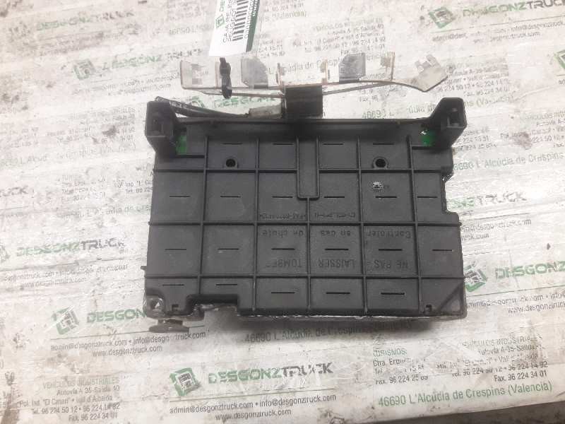 Recambio de caja reles / fusibles para peugeot 307 (s1) xt referencia OEM IAM 9643537880  BSM