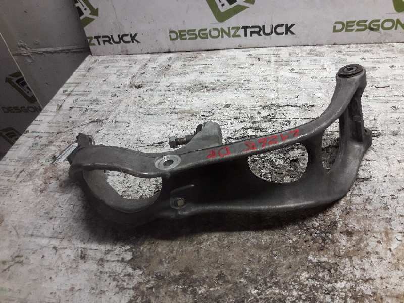 Recambio de brazo suspension superior delantero derecho para peugeot 407 st sport referencia OEM IAM 9661544780  
