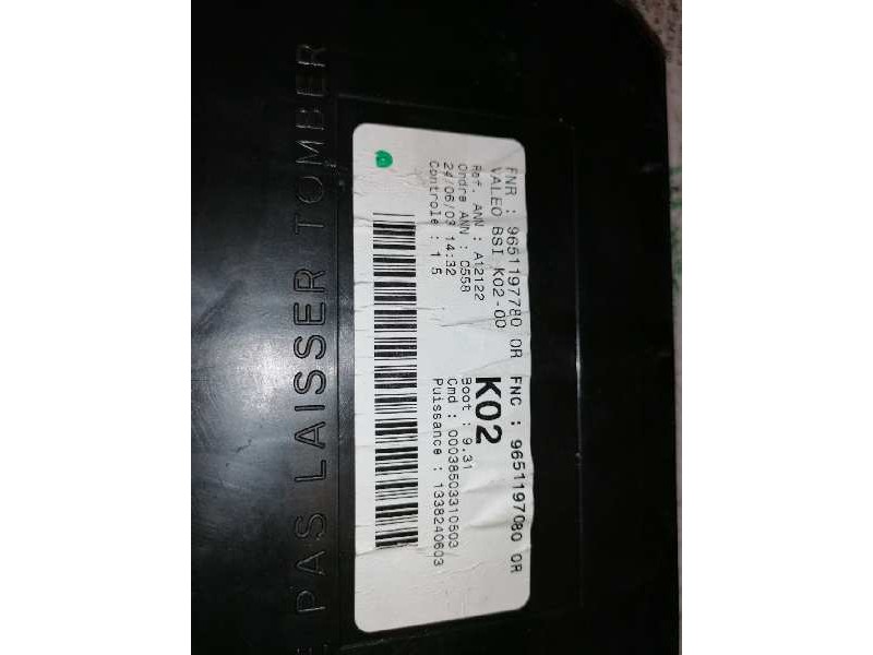 Recambio de caja reles / fusibles para peugeot 307 (s1) xr clim referencia OEM IAM 9651197780 9651197080 BSI