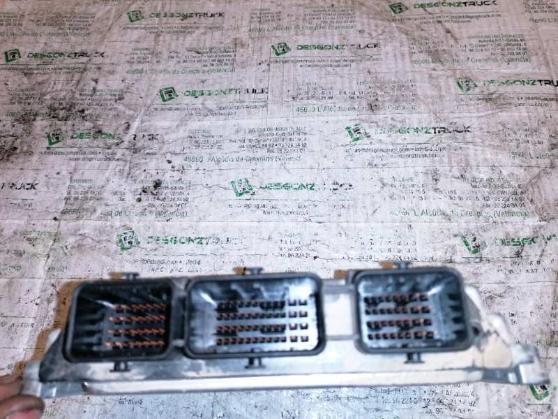 Recambio de centralita motor uce para peugeot 307 (s1) xs referencia OEM IAM 0281011629 9658944580 9653958980