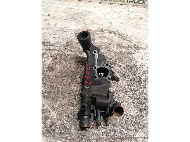 Recambio de cuerpo termostato para peugeot 206 berlina xs referencia OEM IAM 9643212180  