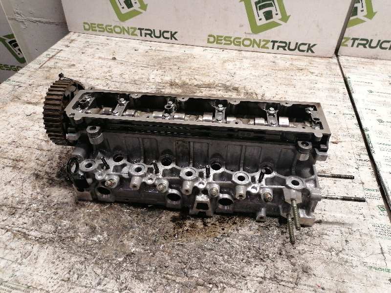 Recambio de culata para peugeot 206 berlina xs referencia OEM IAM 9634963010  