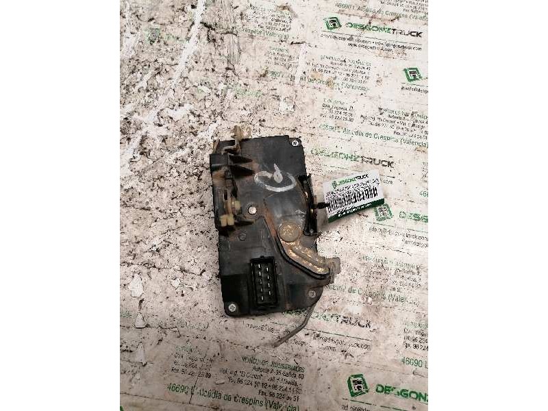 Recambio de cerradura puerta delantera derecha para peugeot trekker / tkr tkr 50 referencia OEM IAM   9 PINS