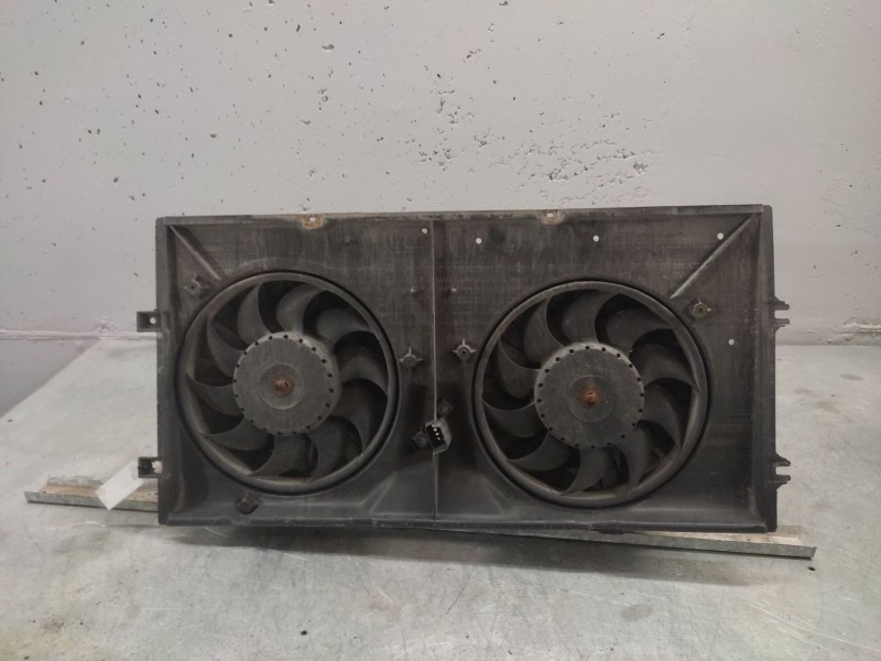 Recambio de electroventilador para volkswagen t4 transporter/furgoneta (mod. 1991) combi referencia OEM IAM   