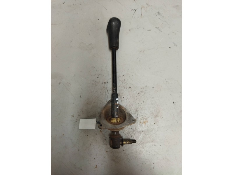 Recambio de palanca cambio para nissan trucks l35.08 ...... referencia OEM IAM   