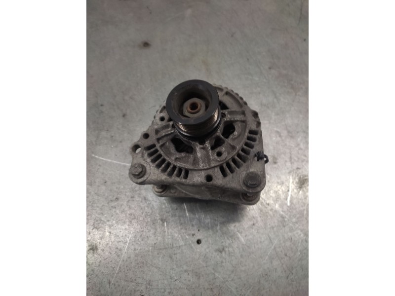 Recambio de alternador para seat toledo (1l) referencia OEM IAM 0123320007 14V 90A 028903025Q