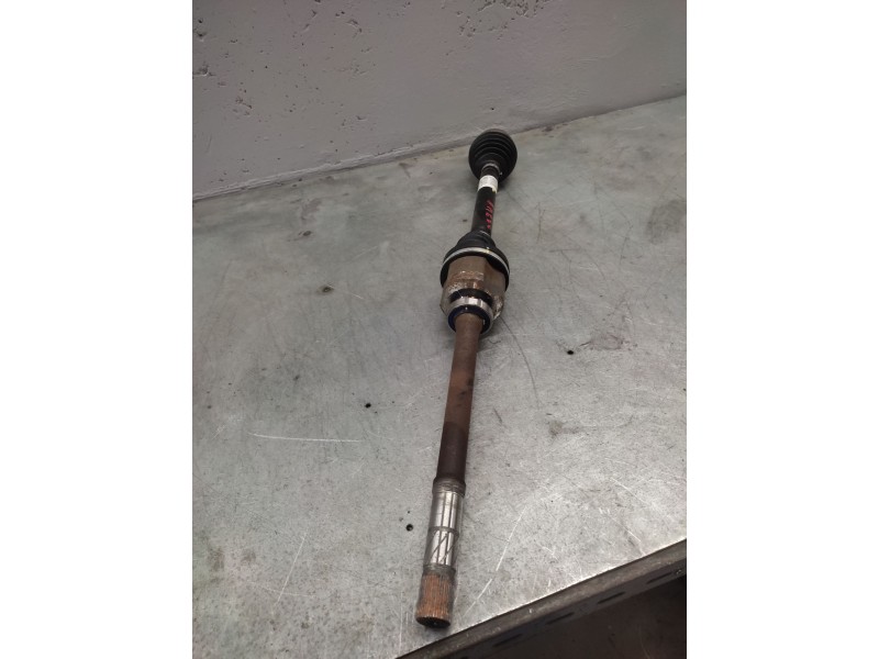 Recambio de transmision delantera derecha para renault laguna grandtour iii authentique referencia OEM IAM 8200618168  