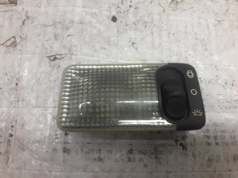 Recambio de luz interior para peugeot 206 berlina e-music referencia OEM IAM  4 PINS 