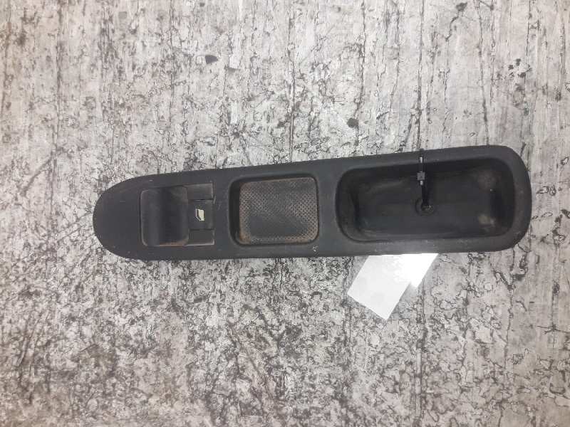 Recambio de mando elevalunas delantero derecho para peugeot 307 (s1) xs referencia OEM IAM 96351625XT 4 PINS 