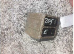 Recambio de mando elevalunas delantero izquierdo para peugeot 205 berlina 1.1 mito referencia OEM IAM  5/5 PINS 