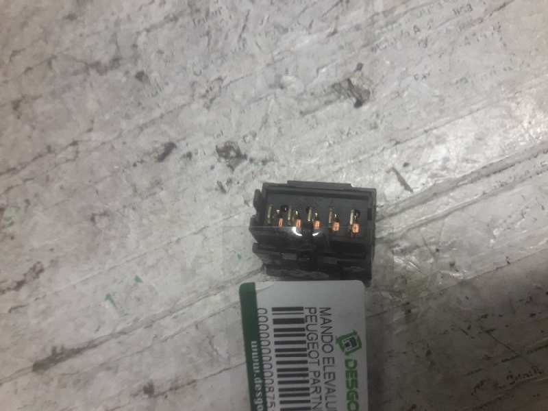 Recambio de mando elevalunas delantero derecho para peugeot partner (s2) combi plus referencia OEM IAM  5 PINS 