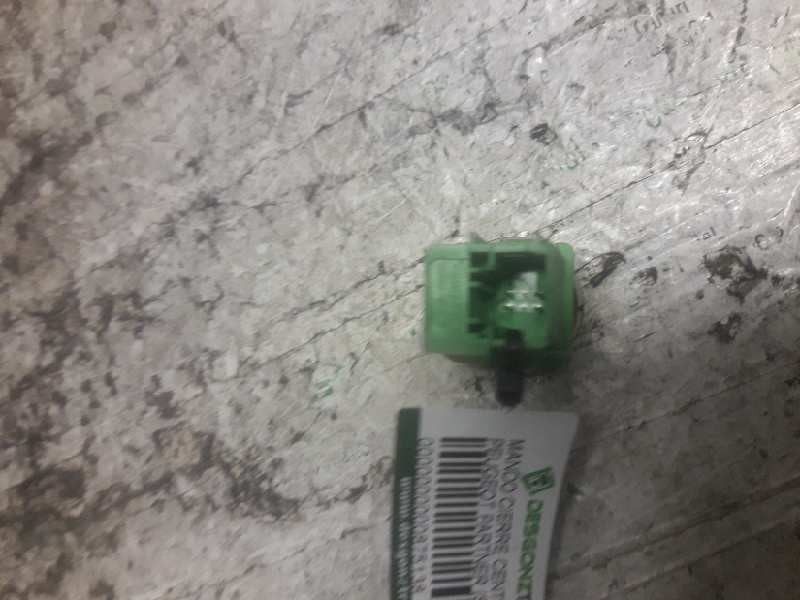 Recambio de mando cierre centralizado para peugeot partner (s2) combi plus referencia OEM IAM  4 PINS 