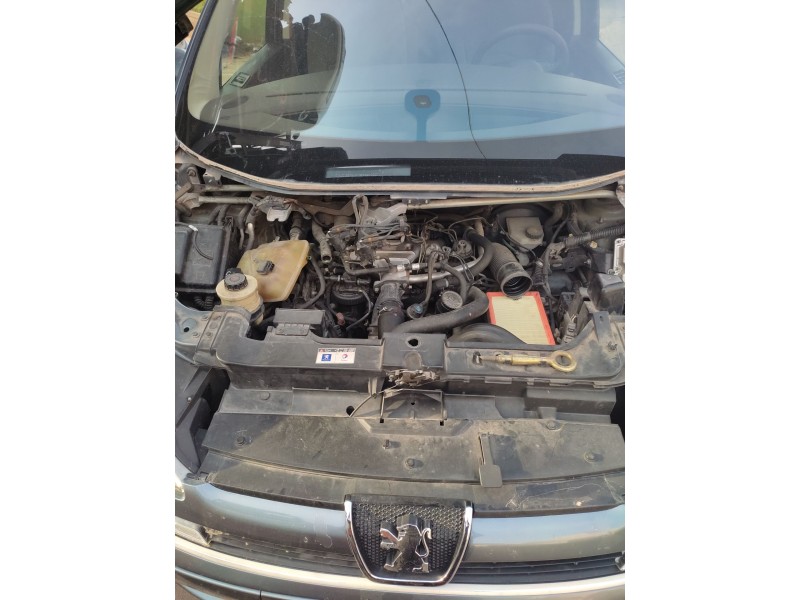 peugeot 807 del año 2006