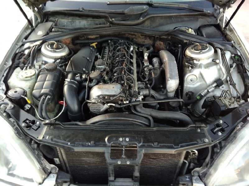 mercedes-benz clase s (w220) berlina del año 2000