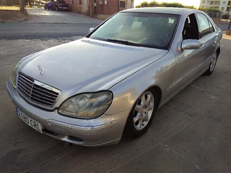 mercedes-benz clase s (w220) berlina del año 2000