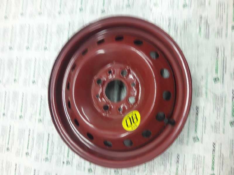 Recambio de llanta para fiat punto berlina (176) 85 16v elx referencia OEM IAM 450BX13H 13 4 TORNILLOS