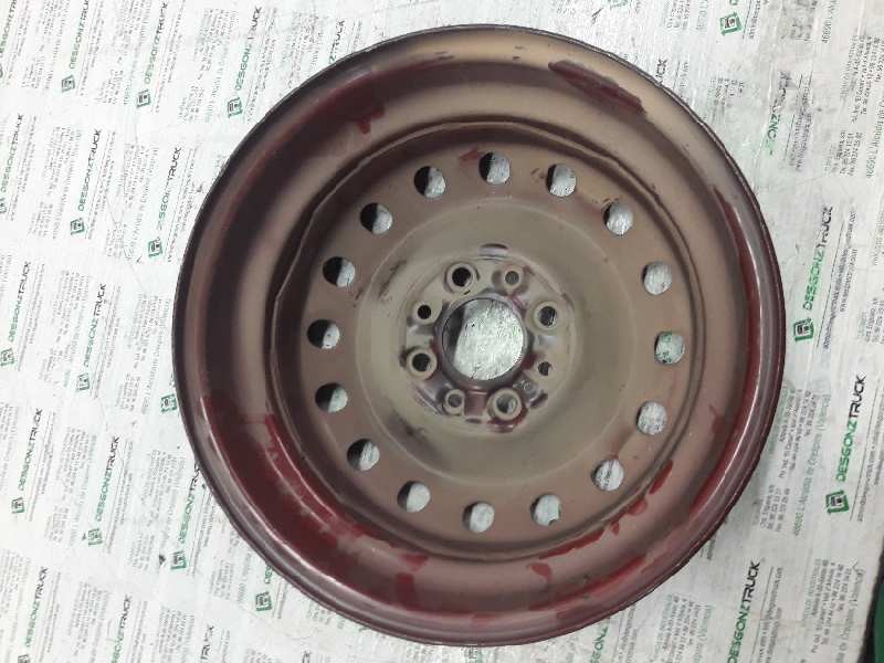 Recambio de llanta para fiat punto berlina (176) 85 16v elx referencia OEM IAM 450BX13H 13 4 TORNILLOS