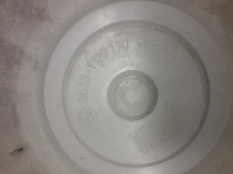 Recambio de tapacubos para bmw serie 3 berlina (e30) 318is referencia OEM IAM 36131179170 14 