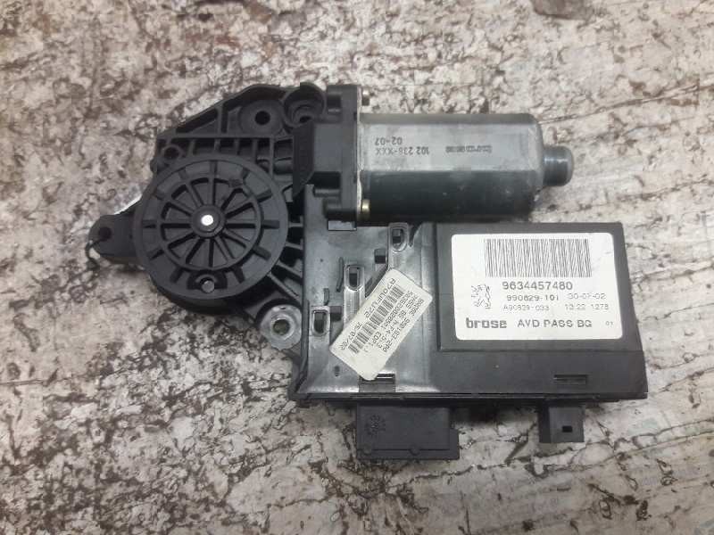 Recambio de motor elevalunas delantero derecho para peugeot 307 (s1) xs referencia OEM IAM 0130821766 9634457480 990829101